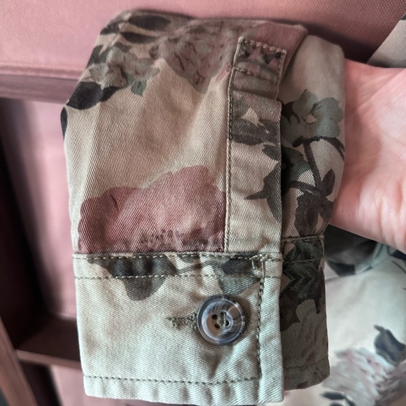 Westport Women's Jacket Floral Camo Collared Button-up Cuff Sleeve XL - Picture 10 of 16